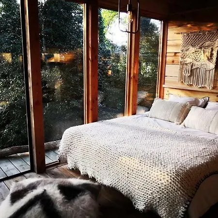 Coco Barn Wood *