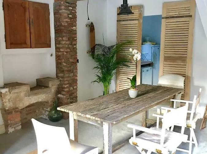 Coco Barn Wood Casa de hóspedes *